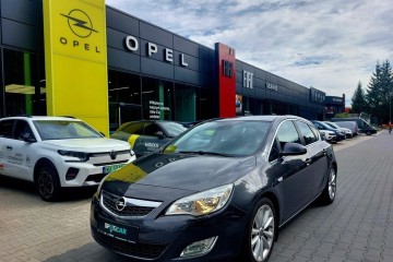 Opel Astra J 1.7 CDTI | Zadbane | Navi | Czujniki | Alufelgi