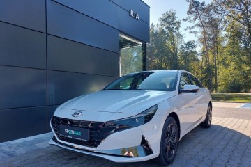 Hyundai Elantra 1.6 Smart  | 2021 | Jak nowy
