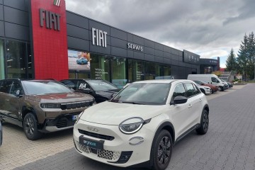 Fiat 600 Hybrid 1.2 eDCT Icon | Biały Gelato | Kamera 180°
